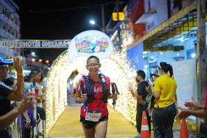 BIB: 290
                            <button type="button" onclick="openModal(21830224)" class="btn btn-primary btn-sm float-right btn-popup" data-toggle="modal" data-target=".modal-high-quality">
                        <i class="fas fa-shopping-cart"></i> Add to Cart
                    </button>
                                            <button type="button" onclick="isThisMe(21830224, true)" class="btn btn-success btn-sm float-right btn-popup btn-isme hidden" data-toggle="tooltip" data-placement="bottom" title="นี่คือรูปของคุณใช่ไหม คลิกที่นี่เพื่อเอาเข้าอัลบั้ม">
                        <i class="fas fa-plus"></i> Add to album
                    </button>
                    <button type="button" onclick="isThisMe(21830224, false)" class="btn btn-warning btn-sm float-right btn-popup btn-isnotme hidden">
                        <i class="fas fa-ban"></i> Remove from album
                    </button>