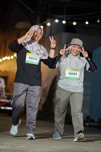 BIB: 90054, 90084
                            <button type="button" onclick="openModal(21783512)" class="btn btn-primary btn-sm float-right btn-popup" data-toggle="modal" data-target=".modal-high-quality">
                        <i class="fas fa-shopping-cart"></i> Add to Cart
                    </button>
                                            <button type="button" onclick="isThisMe(21783512, true)" class="btn btn-success btn-sm float-right btn-popup btn-isme hidden" data-toggle="tooltip" data-placement="bottom" title="นี่คือรูปของคุณใช่ไหม คลิกที่นี่เพื่อเอาเข้าอัลบั้ม">
                        <i class="fas fa-plus"></i> Add to album
                    </button>
                    <button type="button" onclick="isThisMe(21783512, false)" class="btn btn-warning btn-sm float-right btn-popup btn-isnotme hidden">
                        <i class="fas fa-ban"></i> Remove from album
                    </button>