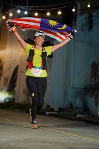 BIB: 5570
                            <button type="button" onclick="openModal(21782591)" class="btn btn-primary btn-sm float-right btn-popup" data-toggle="modal" data-target=".modal-high-quality">
                        <i class="fas fa-shopping-cart"></i> Add to Cart
                    </button>
                                            <button type="button" onclick="isThisMe(21782591, true)" class="btn btn-success btn-sm float-right btn-popup btn-isme hidden" data-toggle="tooltip" data-placement="bottom" title="นี่คือรูปของคุณใช่ไหม คลิกที่นี่เพื่อเอาเข้าอัลบั้ม">
                        <i class="fas fa-plus"></i> Add to album
                    </button>
                    <button type="button" onclick="isThisMe(21782591, false)" class="btn btn-warning btn-sm float-right btn-popup btn-isnotme hidden">
                        <i class="fas fa-ban"></i> Remove from album
                    </button>