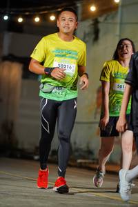 BIB: 50216, 501
                            <button type="button" onclick="openModal(21777751)" class="btn btn-primary btn-sm float-right btn-popup" data-toggle="modal" data-target=".modal-high-quality">
                        <i class="fas fa-shopping-cart"></i> Add to Cart
                    </button>
                                            <button type="button" onclick="isThisMe(21777751, true)" class="btn btn-success btn-sm float-right btn-popup btn-isme hidden" data-toggle="tooltip" data-placement="bottom" title="นี่คือรูปของคุณใช่ไหม คลิกที่นี่เพื่อเอาเข้าอัลบั้ม">
                        <i class="fas fa-plus"></i> Add to album
                    </button>
                    <button type="button" onclick="isThisMe(21777751, false)" class="btn btn-warning btn-sm float-right btn-popup btn-isnotme hidden">
                        <i class="fas fa-ban"></i> Remove from album
                    </button>