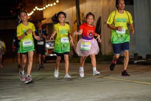 BIB: 50002, 302, 10011, 10007, 5218
                            <button type="button" onclick="openModal(21781087)" class="btn btn-primary btn-sm float-right btn-popup" data-toggle="modal" data-target=".modal-high-quality">
                        <i class="fas fa-shopping-cart"></i> Add to Cart
                    </button>
                                            <button type="button" onclick="isThisMe(21781087, true)" class="btn btn-success btn-sm float-right btn-popup btn-isme hidden" data-toggle="tooltip" data-placement="bottom" title="นี่คือรูปของคุณใช่ไหม คลิกที่นี่เพื่อเอาเข้าอัลบั้ม">
                        <i class="fas fa-plus"></i> Add to album
                    </button>
                    <button type="button" onclick="isThisMe(21781087, false)" class="btn btn-warning btn-sm float-right btn-popup btn-isnotme hidden">
                        <i class="fas fa-ban"></i> Remove from album
                    </button>