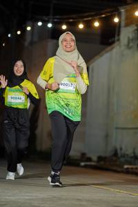 BIB: 90046, 90052
                            <button type="button" onclick="openModal(21780488)" class="btn btn-primary btn-sm float-right btn-popup" data-toggle="modal" data-target=".modal-high-quality">
                        <i class="fas fa-shopping-cart"></i> Add to Cart
                    </button>
                                            <button type="button" onclick="isThisMe(21780488, true)" class="btn btn-success btn-sm float-right btn-popup btn-isme hidden" data-toggle="tooltip" data-placement="bottom" title="นี่คือรูปของคุณใช่ไหม คลิกที่นี่เพื่อเอาเข้าอัลบั้ม">
                        <i class="fas fa-plus"></i> Add to album
                    </button>
                    <button type="button" onclick="isThisMe(21780488, false)" class="btn btn-warning btn-sm float-right btn-popup btn-isnotme hidden">
                        <i class="fas fa-ban"></i> Remove from album
                    </button>