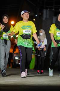 BIB: 9004, 50319
                            <button type="button" onclick="openModal(21779780)" class="btn btn-primary btn-sm float-right btn-popup" data-toggle="modal" data-target=".modal-high-quality">
                        <i class="fas fa-shopping-cart"></i> Add to Cart
                    </button>
                                            <button type="button" onclick="isThisMe(21779780, true)" class="btn btn-success btn-sm float-right btn-popup btn-isme hidden" data-toggle="tooltip" data-placement="bottom" title="นี่คือรูปของคุณใช่ไหม คลิกที่นี่เพื่อเอาเข้าอัลบั้ม">
                        <i class="fas fa-plus"></i> Add to album
                    </button>
                    <button type="button" onclick="isThisMe(21779780, false)" class="btn btn-warning btn-sm float-right btn-popup btn-isnotme hidden">
                        <i class="fas fa-ban"></i> Remove from album
                    </button>