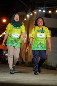 BIB: 90070, 90082
                            <button type="button" onclick="openModal(21781618)" class="btn btn-primary btn-sm float-right btn-popup" data-toggle="modal" data-target=".modal-high-quality">
                        <i class="fas fa-shopping-cart"></i> Add to Cart
                    </button>
                                            <button type="button" onclick="isThisMe(21781618, true)" class="btn btn-success btn-sm float-right btn-popup btn-isme hidden" data-toggle="tooltip" data-placement="bottom" title="นี่คือรูปของคุณใช่ไหม คลิกที่นี่เพื่อเอาเข้าอัลบั้ม">
                        <i class="fas fa-plus"></i> Add to album
                    </button>
                    <button type="button" onclick="isThisMe(21781618, false)" class="btn btn-warning btn-sm float-right btn-popup btn-isnotme hidden">
                        <i class="fas fa-ban"></i> Remove from album
                    </button>