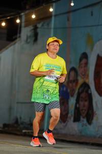 BIB: 50276
                            <button type="button" onclick="openModal(21773420)" class="btn btn-primary btn-sm float-right btn-popup" data-toggle="modal" data-target=".modal-high-quality">
                        <i class="fas fa-shopping-cart"></i> Add to Cart
                    </button>
                                            <button type="button" onclick="isThisMe(21773420, true)" class="btn btn-success btn-sm float-right btn-popup btn-isme hidden" data-toggle="tooltip" data-placement="bottom" title="นี่คือรูปของคุณใช่ไหม คลิกที่นี่เพื่อเอาเข้าอัลบั้ม">
                        <i class="fas fa-plus"></i> Add to album
                    </button>
                    <button type="button" onclick="isThisMe(21773420, false)" class="btn btn-warning btn-sm float-right btn-popup btn-isnotme hidden">
                        <i class="fas fa-ban"></i> Remove from album
                    </button>