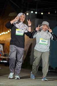 BIB: 90054, 90084
                            <button type="button" onclick="openModal(21783540)" class="btn btn-primary btn-sm float-right btn-popup" data-toggle="modal" data-target=".modal-high-quality">
                        <i class="fas fa-shopping-cart"></i> Add to Cart
                    </button>
                                            <button type="button" onclick="isThisMe(21783540, true)" class="btn btn-success btn-sm float-right btn-popup btn-isme hidden" data-toggle="tooltip" data-placement="bottom" title="นี่คือรูปของคุณใช่ไหม คลิกที่นี่เพื่อเอาเข้าอัลบั้ม">
                        <i class="fas fa-plus"></i> Add to album
                    </button>
                    <button type="button" onclick="isThisMe(21783540, false)" class="btn btn-warning btn-sm float-right btn-popup btn-isnotme hidden">
                        <i class="fas fa-ban"></i> Remove from album
                    </button>