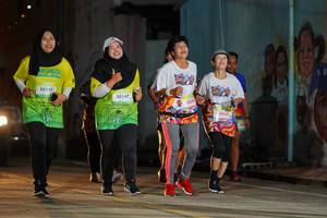 BIB: 50141, 50147, 505, 0062
                            <button type="button" onclick="openModal(21783161)" class="btn btn-primary btn-sm float-right btn-popup" data-toggle="modal" data-target=".modal-high-quality">
                        <i class="fas fa-shopping-cart"></i> Add to Cart
                    </button>
                                            <button type="button" onclick="isThisMe(21783161, true)" class="btn btn-success btn-sm float-right btn-popup btn-isme hidden" data-toggle="tooltip" data-placement="bottom" title="นี่คือรูปของคุณใช่ไหม คลิกที่นี่เพื่อเอาเข้าอัลบั้ม">
                        <i class="fas fa-plus"></i> Add to album
                    </button>
                    <button type="button" onclick="isThisMe(21783161, false)" class="btn btn-warning btn-sm float-right btn-popup btn-isnotme hidden">
                        <i class="fas fa-ban"></i> Remove from album
                    </button>