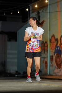 BIB: 5042
                            <button type="button" onclick="openModal(21779351)" class="btn btn-primary btn-sm float-right btn-popup" data-toggle="modal" data-target=".modal-high-quality">
                        <i class="fas fa-shopping-cart"></i> Add to Cart
                    </button>
                                            <button type="button" onclick="isThisMe(21779351, true)" class="btn btn-success btn-sm float-right btn-popup btn-isme hidden" data-toggle="tooltip" data-placement="bottom" title="นี่คือรูปของคุณใช่ไหม คลิกที่นี่เพื่อเอาเข้าอัลบั้ม">
                        <i class="fas fa-plus"></i> Add to album
                    </button>
                    <button type="button" onclick="isThisMe(21779351, false)" class="btn btn-warning btn-sm float-right btn-popup btn-isnotme hidden">
                        <i class="fas fa-ban"></i> Remove from album
                    </button>