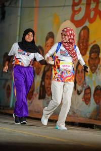 BIB: 50454
                            <button type="button" onclick="openModal(21779610)" class="btn btn-primary btn-sm float-right btn-popup" data-toggle="modal" data-target=".modal-high-quality">
                        <i class="fas fa-shopping-cart"></i> Add to Cart
                    </button>
                                            <button type="button" onclick="isThisMe(21779610, true)" class="btn btn-success btn-sm float-right btn-popup btn-isme hidden" data-toggle="tooltip" data-placement="bottom" title="นี่คือรูปของคุณใช่ไหม คลิกที่นี่เพื่อเอาเข้าอัลบั้ม">
                        <i class="fas fa-plus"></i> Add to album
                    </button>
                    <button type="button" onclick="isThisMe(21779610, false)" class="btn btn-warning btn-sm float-right btn-popup btn-isnotme hidden">
                        <i class="fas fa-ban"></i> Remove from album
                    </button>