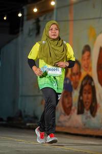 BIB: 50096, 144
                            <button type="button" onclick="openModal(21780059)" class="btn btn-primary btn-sm float-right btn-popup" data-toggle="modal" data-target=".modal-high-quality">
                        <i class="fas fa-shopping-cart"></i> Add to Cart
                    </button>
                                            <button type="button" onclick="isThisMe(21780059, true)" class="btn btn-success btn-sm float-right btn-popup btn-isme hidden" data-toggle="tooltip" data-placement="bottom" title="นี่คือรูปของคุณใช่ไหม คลิกที่นี่เพื่อเอาเข้าอัลบั้ม">
                        <i class="fas fa-plus"></i> Add to album
                    </button>
                    <button type="button" onclick="isThisMe(21780059, false)" class="btn btn-warning btn-sm float-right btn-popup btn-isnotme hidden">
                        <i class="fas fa-ban"></i> Remove from album
                    </button>