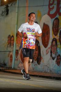 BIB: 50640
                            <button type="button" onclick="openModal(21776966)" class="btn btn-primary btn-sm float-right btn-popup" data-toggle="modal" data-target=".modal-high-quality">
                        <i class="fas fa-shopping-cart"></i> Add to Cart
                    </button>
                                            <button type="button" onclick="isThisMe(21776966, true)" class="btn btn-success btn-sm float-right btn-popup btn-isme hidden" data-toggle="tooltip" data-placement="bottom" title="นี่คือรูปของคุณใช่ไหม คลิกที่นี่เพื่อเอาเข้าอัลบั้ม">
                        <i class="fas fa-plus"></i> Add to album
                    </button>
                    <button type="button" onclick="isThisMe(21776966, false)" class="btn btn-warning btn-sm float-right btn-popup btn-isnotme hidden">
                        <i class="fas fa-ban"></i> Remove from album
                    </button>