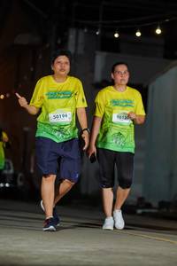 BIB: 50194, 90120
                            <button type="button" onclick="openModal(21782850)" class="btn btn-primary btn-sm float-right btn-popup" data-toggle="modal" data-target=".modal-high-quality">
                        <i class="fas fa-shopping-cart"></i> Add to Cart
                    </button>
                                            <button type="button" onclick="isThisMe(21782850, true)" class="btn btn-success btn-sm float-right btn-popup btn-isme hidden" data-toggle="tooltip" data-placement="bottom" title="นี่คือรูปของคุณใช่ไหม คลิกที่นี่เพื่อเอาเข้าอัลบั้ม">
                        <i class="fas fa-plus"></i> Add to album
                    </button>
                    <button type="button" onclick="isThisMe(21782850, false)" class="btn btn-warning btn-sm float-right btn-popup btn-isnotme hidden">
                        <i class="fas fa-ban"></i> Remove from album
                    </button>