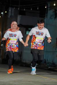 BIB: 50497, 50490
                            <button type="button" onclick="openModal(21779912)" class="btn btn-primary btn-sm float-right btn-popup" data-toggle="modal" data-target=".modal-high-quality">
                        <i class="fas fa-shopping-cart"></i> Add to Cart
                    </button>
                                            <button type="button" onclick="isThisMe(21779912, true)" class="btn btn-success btn-sm float-right btn-popup btn-isme hidden" data-toggle="tooltip" data-placement="bottom" title="นี่คือรูปของคุณใช่ไหม คลิกที่นี่เพื่อเอาเข้าอัลบั้ม">
                        <i class="fas fa-plus"></i> Add to album
                    </button>
                    <button type="button" onclick="isThisMe(21779912, false)" class="btn btn-warning btn-sm float-right btn-popup btn-isnotme hidden">
                        <i class="fas fa-ban"></i> Remove from album
                    </button>