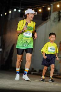 BIB: 90127, 10005
                            <button type="button" onclick="openModal(21782253)" class="btn btn-primary btn-sm float-right btn-popup" data-toggle="modal" data-target=".modal-high-quality">
                        <i class="fas fa-shopping-cart"></i> Add to Cart
                    </button>
                                            <button type="button" onclick="isThisMe(21782253, true)" class="btn btn-success btn-sm float-right btn-popup btn-isme hidden" data-toggle="tooltip" data-placement="bottom" title="นี่คือรูปของคุณใช่ไหม คลิกที่นี่เพื่อเอาเข้าอัลบั้ม">
                        <i class="fas fa-plus"></i> Add to album
                    </button>
                    <button type="button" onclick="isThisMe(21782253, false)" class="btn btn-warning btn-sm float-right btn-popup btn-isnotme hidden">
                        <i class="fas fa-ban"></i> Remove from album
                    </button>