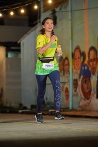 BIB: 90016
                            <button type="button" onclick="openModal(21782549)" class="btn btn-primary btn-sm float-right btn-popup" data-toggle="modal" data-target=".modal-high-quality">
                        <i class="fas fa-shopping-cart"></i> Add to Cart
                    </button>
                                            <button type="button" onclick="isThisMe(21782549, true)" class="btn btn-success btn-sm float-right btn-popup btn-isme hidden" data-toggle="tooltip" data-placement="bottom" title="นี่คือรูปของคุณใช่ไหม คลิกที่นี่เพื่อเอาเข้าอัลบั้ม">
                        <i class="fas fa-plus"></i> Add to album
                    </button>
                    <button type="button" onclick="isThisMe(21782549, false)" class="btn btn-warning btn-sm float-right btn-popup btn-isnotme hidden">
                        <i class="fas fa-ban"></i> Remove from album
                    </button>