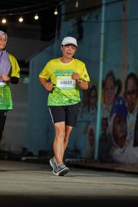 BIB: 370, 60021
                            <button type="button" onclick="openModal(21780452)" class="btn btn-primary btn-sm float-right btn-popup" data-toggle="modal" data-target=".modal-high-quality">
                        <i class="fas fa-shopping-cart"></i> Add to Cart
                    </button>
                                            <button type="button" onclick="isThisMe(21780452, true)" class="btn btn-success btn-sm float-right btn-popup btn-isme hidden" data-toggle="tooltip" data-placement="bottom" title="นี่คือรูปของคุณใช่ไหม คลิกที่นี่เพื่อเอาเข้าอัลบั้ม">
                        <i class="fas fa-plus"></i> Add to album
                    </button>
                    <button type="button" onclick="isThisMe(21780452, false)" class="btn btn-warning btn-sm float-right btn-popup btn-isnotme hidden">
                        <i class="fas fa-ban"></i> Remove from album
                    </button>