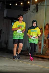 BIB: 50334, 50305
                            <button type="button" onclick="openModal(21777308)" class="btn btn-primary btn-sm float-right btn-popup" data-toggle="modal" data-target=".modal-high-quality">
                        <i class="fas fa-shopping-cart"></i> Add to Cart
                    </button>
                                            <button type="button" onclick="isThisMe(21777308, true)" class="btn btn-success btn-sm float-right btn-popup btn-isme hidden" data-toggle="tooltip" data-placement="bottom" title="นี่คือรูปของคุณใช่ไหม คลิกที่นี่เพื่อเอาเข้าอัลบั้ม">
                        <i class="fas fa-plus"></i> Add to album
                    </button>
                    <button type="button" onclick="isThisMe(21777308, false)" class="btn btn-warning btn-sm float-right btn-popup btn-isnotme hidden">
                        <i class="fas fa-ban"></i> Remove from album
                    </button>