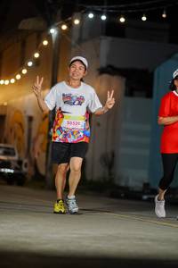 BIB: 0800, 50520
                            <button type="button" onclick="openModal(21781514)" class="btn btn-primary btn-sm float-right btn-popup" data-toggle="modal" data-target=".modal-high-quality">
                        <i class="fas fa-shopping-cart"></i> Add to Cart
                    </button>
                                            <button type="button" onclick="isThisMe(21781514, true)" class="btn btn-success btn-sm float-right btn-popup btn-isme hidden" data-toggle="tooltip" data-placement="bottom" title="นี่คือรูปของคุณใช่ไหม คลิกที่นี่เพื่อเอาเข้าอัลบั้ม">
                        <i class="fas fa-plus"></i> Add to album
                    </button>
                    <button type="button" onclick="isThisMe(21781514, false)" class="btn btn-warning btn-sm float-right btn-popup btn-isnotme hidden">
                        <i class="fas fa-ban"></i> Remove from album
                    </button>