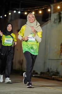 BIB: 90046, 90052
                            <button type="button" onclick="openModal(21780514)" class="btn btn-primary btn-sm float-right btn-popup" data-toggle="modal" data-target=".modal-high-quality">
                        <i class="fas fa-shopping-cart"></i> Add to Cart
                    </button>
                                            <button type="button" onclick="isThisMe(21780514, true)" class="btn btn-success btn-sm float-right btn-popup btn-isme hidden" data-toggle="tooltip" data-placement="bottom" title="นี่คือรูปของคุณใช่ไหม คลิกที่นี่เพื่อเอาเข้าอัลบั้ม">
                        <i class="fas fa-plus"></i> Add to album
                    </button>
                    <button type="button" onclick="isThisMe(21780514, false)" class="btn btn-warning btn-sm float-right btn-popup btn-isnotme hidden">
                        <i class="fas fa-ban"></i> Remove from album
                    </button>