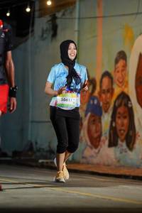 BIB: 506111
                            <button type="button" onclick="openModal(21782629)" class="btn btn-primary btn-sm float-right btn-popup" data-toggle="modal" data-target=".modal-high-quality">
                        <i class="fas fa-shopping-cart"></i> Add to Cart
                    </button>
                                            <button type="button" onclick="isThisMe(21782629, true)" class="btn btn-success btn-sm float-right btn-popup btn-isme hidden" data-toggle="tooltip" data-placement="bottom" title="นี่คือรูปของคุณใช่ไหม คลิกที่นี่เพื่อเอาเข้าอัลบั้ม">
                        <i class="fas fa-plus"></i> Add to album
                    </button>
                    <button type="button" onclick="isThisMe(21782629, false)" class="btn btn-warning btn-sm float-right btn-popup btn-isnotme hidden">
                        <i class="fas fa-ban"></i> Remove from album
                    </button>