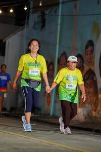 BIB: 50240, 60041
                            <button type="button" onclick="openModal(21783120)" class="btn btn-primary btn-sm float-right btn-popup" data-toggle="modal" data-target=".modal-high-quality">
                        <i class="fas fa-shopping-cart"></i> Add to Cart
                    </button>
                                            <button type="button" onclick="isThisMe(21783120, true)" class="btn btn-success btn-sm float-right btn-popup btn-isme hidden" data-toggle="tooltip" data-placement="bottom" title="นี่คือรูปของคุณใช่ไหม คลิกที่นี่เพื่อเอาเข้าอัลบั้ม">
                        <i class="fas fa-plus"></i> Add to album
                    </button>
                    <button type="button" onclick="isThisMe(21783120, false)" class="btn btn-warning btn-sm float-right btn-popup btn-isnotme hidden">
                        <i class="fas fa-ban"></i> Remove from album
                    </button>