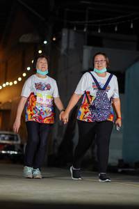 BIB: 5070
                            <button type="button" onclick="openModal(21782053)" class="btn btn-primary btn-sm float-right btn-popup" data-toggle="modal" data-target=".modal-high-quality">
                        <i class="fas fa-shopping-cart"></i> Add to Cart
                    </button>
                                            <button type="button" onclick="isThisMe(21782053, true)" class="btn btn-success btn-sm float-right btn-popup btn-isme hidden" data-toggle="tooltip" data-placement="bottom" title="นี่คือรูปของคุณใช่ไหม คลิกที่นี่เพื่อเอาเข้าอัลบั้ม">
                        <i class="fas fa-plus"></i> Add to album
                    </button>
                    <button type="button" onclick="isThisMe(21782053, false)" class="btn btn-warning btn-sm float-right btn-popup btn-isnotme hidden">
                        <i class="fas fa-ban"></i> Remove from album
                    </button>