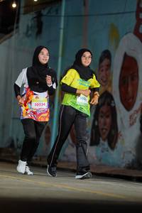 BIB: 50534, 5000
                            <button type="button" onclick="openModal(21781641)" class="btn btn-primary btn-sm float-right btn-popup" data-toggle="modal" data-target=".modal-high-quality">
                        <i class="fas fa-shopping-cart"></i> Add to Cart
                    </button>
                                            <button type="button" onclick="isThisMe(21781641, true)" class="btn btn-success btn-sm float-right btn-popup btn-isme hidden" data-toggle="tooltip" data-placement="bottom" title="นี่คือรูปของคุณใช่ไหม คลิกที่นี่เพื่อเอาเข้าอัลบั้ม">
                        <i class="fas fa-plus"></i> Add to album
                    </button>
                    <button type="button" onclick="isThisMe(21781641, false)" class="btn btn-warning btn-sm float-right btn-popup btn-isnotme hidden">
                        <i class="fas fa-ban"></i> Remove from album
                    </button>