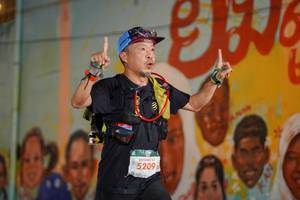 BIB: 033, 5209
                            <button type="button" onclick="openModal(21781584)" class="btn btn-primary btn-sm float-right btn-popup" data-toggle="modal" data-target=".modal-high-quality">
                        <i class="fas fa-shopping-cart"></i> Add to Cart
                    </button>
                                            <button type="button" onclick="isThisMe(21781584, true)" class="btn btn-success btn-sm float-right btn-popup btn-isme hidden" data-toggle="tooltip" data-placement="bottom" title="นี่คือรูปของคุณใช่ไหม คลิกที่นี่เพื่อเอาเข้าอัลบั้ม">
                        <i class="fas fa-plus"></i> Add to album
                    </button>
                    <button type="button" onclick="isThisMe(21781584, false)" class="btn btn-warning btn-sm float-right btn-popup btn-isnotme hidden">
                        <i class="fas fa-ban"></i> Remove from album
                    </button>