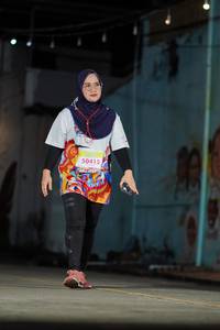 BIB: 50415
                            <button type="button" onclick="openModal(21781280)" class="btn btn-primary btn-sm float-right btn-popup" data-toggle="modal" data-target=".modal-high-quality">
                        <i class="fas fa-shopping-cart"></i> Add to Cart
                    </button>
                                            <button type="button" onclick="isThisMe(21781280, true)" class="btn btn-success btn-sm float-right btn-popup btn-isme hidden" data-toggle="tooltip" data-placement="bottom" title="นี่คือรูปของคุณใช่ไหม คลิกที่นี่เพื่อเอาเข้าอัลบั้ม">
                        <i class="fas fa-plus"></i> Add to album
                    </button>
                    <button type="button" onclick="isThisMe(21781280, false)" class="btn btn-warning btn-sm float-right btn-popup btn-isnotme hidden">
                        <i class="fas fa-ban"></i> Remove from album
                    </button>