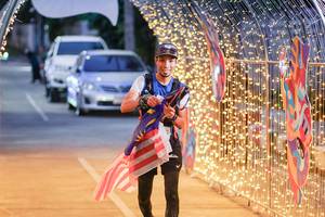 BIB: 
                            <button type="button" onclick="openModal(21781394)" class="btn btn-primary btn-sm float-right btn-popup" data-toggle="modal" data-target=".modal-high-quality">
                        <i class="fas fa-shopping-cart"></i> Add to Cart
                    </button>
                                            <button type="button" onclick="isThisMe(21781394, true)" class="btn btn-success btn-sm float-right btn-popup btn-isme hidden" data-toggle="tooltip" data-placement="bottom" title="นี่คือรูปของคุณใช่ไหม คลิกที่นี่เพื่อเอาเข้าอัลบั้ม">
                        <i class="fas fa-plus"></i> Add to album
                    </button>
                    <button type="button" onclick="isThisMe(21781394, false)" class="btn btn-warning btn-sm float-right btn-popup btn-isnotme hidden">
                        <i class="fas fa-ban"></i> Remove from album
                    </button>