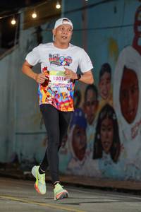 BIB: 10016
                            <button type="button" onclick="openModal(21783744)" class="btn btn-primary btn-sm float-right btn-popup" data-toggle="modal" data-target=".modal-high-quality">
                        <i class="fas fa-shopping-cart"></i> Add to Cart
                    </button>
                                            <button type="button" onclick="isThisMe(21783744, true)" class="btn btn-success btn-sm float-right btn-popup btn-isme hidden" data-toggle="tooltip" data-placement="bottom" title="นี่คือรูปของคุณใช่ไหม คลิกที่นี่เพื่อเอาเข้าอัลบั้ม">
                        <i class="fas fa-plus"></i> Add to album
                    </button>
                    <button type="button" onclick="isThisMe(21783744, false)" class="btn btn-warning btn-sm float-right btn-popup btn-isnotme hidden">
                        <i class="fas fa-ban"></i> Remove from album
                    </button>