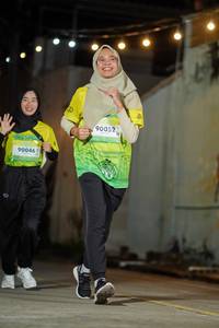 BIB: 90046, 90052
                            <button type="button" onclick="openModal(21780493)" class="btn btn-primary btn-sm float-right btn-popup" data-toggle="modal" data-target=".modal-high-quality">
                        <i class="fas fa-shopping-cart"></i> Add to Cart
                    </button>
                                            <button type="button" onclick="isThisMe(21780493, true)" class="btn btn-success btn-sm float-right btn-popup btn-isme hidden" data-toggle="tooltip" data-placement="bottom" title="นี่คือรูปของคุณใช่ไหม คลิกที่นี่เพื่อเอาเข้าอัลบั้ม">
                        <i class="fas fa-plus"></i> Add to album
                    </button>
                    <button type="button" onclick="isThisMe(21780493, false)" class="btn btn-warning btn-sm float-right btn-popup btn-isnotme hidden">
                        <i class="fas fa-ban"></i> Remove from album
                    </button>