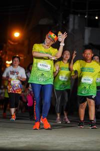 BIB: 60040, 50326
                            <button type="button" onclick="openModal(21779750)" class="btn btn-primary btn-sm float-right btn-popup" data-toggle="modal" data-target=".modal-high-quality">
                        <i class="fas fa-shopping-cart"></i> Add to Cart
                    </button>
                                            <button type="button" onclick="isThisMe(21779750, true)" class="btn btn-success btn-sm float-right btn-popup btn-isme hidden" data-toggle="tooltip" data-placement="bottom" title="นี่คือรูปของคุณใช่ไหม คลิกที่นี่เพื่อเอาเข้าอัลบั้ม">
                        <i class="fas fa-plus"></i> Add to album
                    </button>
                    <button type="button" onclick="isThisMe(21779750, false)" class="btn btn-warning btn-sm float-right btn-popup btn-isnotme hidden">
                        <i class="fas fa-ban"></i> Remove from album
                    </button>