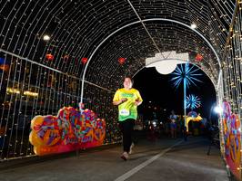 BIB: 1433
                            <button type="button" onclick="openModal(21789510)" class="btn btn-primary btn-sm float-right btn-popup" data-toggle="modal" data-target=".modal-high-quality">
                        <i class="fas fa-shopping-cart"></i> Add to Cart
                    </button>
                                            <button type="button" onclick="isThisMe(21789510, true)" class="btn btn-success btn-sm float-right btn-popup btn-isme hidden" data-toggle="tooltip" data-placement="bottom" title="นี่คือรูปของคุณใช่ไหม คลิกที่นี่เพื่อเอาเข้าอัลบั้ม">
                        <i class="fas fa-plus"></i> Add to album
                    </button>
                    <button type="button" onclick="isThisMe(21789510, false)" class="btn btn-warning btn-sm float-right btn-popup btn-isnotme hidden">
                        <i class="fas fa-ban"></i> Remove from album
                    </button>