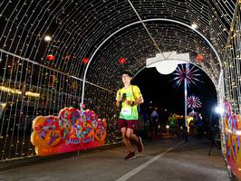 BIB: 10000
                            <button type="button" onclick="openModal(21785748)" class="btn btn-primary btn-sm float-right btn-popup" data-toggle="modal" data-target=".modal-high-quality">
                        <i class="fas fa-shopping-cart"></i> Add to Cart
                    </button>
                                            <button type="button" onclick="isThisMe(21785748, true)" class="btn btn-success btn-sm float-right btn-popup btn-isme hidden" data-toggle="tooltip" data-placement="bottom" title="นี่คือรูปของคุณใช่ไหม คลิกที่นี่เพื่อเอาเข้าอัลบั้ม">
                        <i class="fas fa-plus"></i> Add to album
                    </button>
                    <button type="button" onclick="isThisMe(21785748, false)" class="btn btn-warning btn-sm float-right btn-popup btn-isnotme hidden">
                        <i class="fas fa-ban"></i> Remove from album
                    </button>