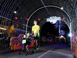 BIB: 1000
                            <button type="button" onclick="openModal(21787887)" class="btn btn-primary btn-sm float-right btn-popup" data-toggle="modal" data-target=".modal-high-quality">
                        <i class="fas fa-shopping-cart"></i> Add to Cart
                    </button>
                                            <button type="button" onclick="isThisMe(21787887, true)" class="btn btn-success btn-sm float-right btn-popup btn-isme hidden" data-toggle="tooltip" data-placement="bottom" title="นี่คือรูปของคุณใช่ไหม คลิกที่นี่เพื่อเอาเข้าอัลบั้ม">
                        <i class="fas fa-plus"></i> Add to album
                    </button>
                    <button type="button" onclick="isThisMe(21787887, false)" class="btn btn-warning btn-sm float-right btn-popup btn-isnotme hidden">
                        <i class="fas fa-ban"></i> Remove from album
                    </button>