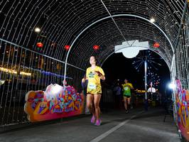 BIB: 101
                            <button type="button" onclick="openModal(21785527)" class="btn btn-primary btn-sm float-right btn-popup" data-toggle="modal" data-target=".modal-high-quality">
                        <i class="fas fa-shopping-cart"></i> Add to Cart
                    </button>
                                            <button type="button" onclick="isThisMe(21785527, true)" class="btn btn-success btn-sm float-right btn-popup btn-isme hidden" data-toggle="tooltip" data-placement="bottom" title="นี่คือรูปของคุณใช่ไหม คลิกที่นี่เพื่อเอาเข้าอัลบั้ม">
                        <i class="fas fa-plus"></i> Add to album
                    </button>
                    <button type="button" onclick="isThisMe(21785527, false)" class="btn btn-warning btn-sm float-right btn-popup btn-isnotme hidden">
                        <i class="fas fa-ban"></i> Remove from album
                    </button>