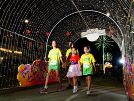 BIB: 44004, 2000
                            <button type="button" onclick="openModal(21789479)" class="btn btn-primary btn-sm float-right btn-popup" data-toggle="modal" data-target=".modal-high-quality">
                        <i class="fas fa-shopping-cart"></i> Add to Cart
                    </button>
                                            <button type="button" onclick="isThisMe(21789479, true)" class="btn btn-success btn-sm float-right btn-popup btn-isme hidden" data-toggle="tooltip" data-placement="bottom" title="นี่คือรูปของคุณใช่ไหม คลิกที่นี่เพื่อเอาเข้าอัลบั้ม">
                        <i class="fas fa-plus"></i> Add to album
                    </button>
                    <button type="button" onclick="isThisMe(21789479, false)" class="btn btn-warning btn-sm float-right btn-popup btn-isnotme hidden">
                        <i class="fas fa-ban"></i> Remove from album
                    </button>