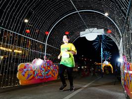 BIB: 1440
                            <button type="button" onclick="openModal(21788941)" class="btn btn-primary btn-sm float-right btn-popup" data-toggle="modal" data-target=".modal-high-quality">
                        <i class="fas fa-shopping-cart"></i> Add to Cart
                    </button>
                                            <button type="button" onclick="isThisMe(21788941, true)" class="btn btn-success btn-sm float-right btn-popup btn-isme hidden" data-toggle="tooltip" data-placement="bottom" title="นี่คือรูปของคุณใช่ไหม คลิกที่นี่เพื่อเอาเข้าอัลบั้ม">
                        <i class="fas fa-plus"></i> Add to album
                    </button>
                    <button type="button" onclick="isThisMe(21788941, false)" class="btn btn-warning btn-sm float-right btn-popup btn-isnotme hidden">
                        <i class="fas fa-ban"></i> Remove from album
                    </button>