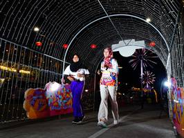 BIB: 
                            <button type="button" onclick="openModal(21789055)" class="btn btn-primary btn-sm float-right btn-popup" data-toggle="modal" data-target=".modal-high-quality">
                        <i class="fas fa-shopping-cart"></i> Add to Cart
                    </button>
                                            <button type="button" onclick="isThisMe(21789055, true)" class="btn btn-success btn-sm float-right btn-popup btn-isme hidden" data-toggle="tooltip" data-placement="bottom" title="นี่คือรูปของคุณใช่ไหม คลิกที่นี่เพื่อเอาเข้าอัลบั้ม">
                        <i class="fas fa-plus"></i> Add to album
                    </button>
                    <button type="button" onclick="isThisMe(21789055, false)" class="btn btn-warning btn-sm float-right btn-popup btn-isnotme hidden">
                        <i class="fas fa-ban"></i> Remove from album
                    </button>