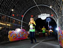 BIB: 303
                            <button type="button" onclick="openModal(21788383)" class="btn btn-primary btn-sm float-right btn-popup" data-toggle="modal" data-target=".modal-high-quality">
                        <i class="fas fa-shopping-cart"></i> Add to Cart
                    </button>
                                            <button type="button" onclick="isThisMe(21788383, true)" class="btn btn-success btn-sm float-right btn-popup btn-isme hidden" data-toggle="tooltip" data-placement="bottom" title="นี่คือรูปของคุณใช่ไหม คลิกที่นี่เพื่อเอาเข้าอัลบั้ม">
                        <i class="fas fa-plus"></i> Add to album
                    </button>
                    <button type="button" onclick="isThisMe(21788383, false)" class="btn btn-warning btn-sm float-right btn-popup btn-isnotme hidden">
                        <i class="fas fa-ban"></i> Remove from album
                    </button>