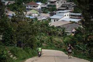 BIB: 
                            <button type="button" onclick="openModal(24893109)" class="btn btn-primary btn-sm float-right btn-popup" data-toggle="modal" data-target=".modal-high-quality">
                        <i class="fas fa-shopping-cart"></i> Add to Cart
                    </button>
                                            <button type="button" onclick="isThisMe(24893109, true)" class="btn btn-success btn-sm float-right btn-popup btn-isme hidden" data-toggle="tooltip" data-placement="bottom" title="นี่คือรูปของคุณใช่ไหม คลิกที่นี่เพื่อเอาเข้าอัลบั้ม">
                        <i class="fas fa-plus"></i> Add to album
                    </button>
                    <button type="button" onclick="isThisMe(24893109, false)" class="btn btn-warning btn-sm float-right btn-popup btn-isnotme hidden">
                        <i class="fas fa-ban"></i> Remove from album
                    </button>