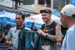 BIB: 140
                            <button type="button" onclick="openModal(24893066)" class="btn btn-primary btn-sm float-right btn-popup" data-toggle="modal" data-target=".modal-high-quality">
                        <i class="fas fa-shopping-cart"></i> Add to Cart
                    </button>
                                            <button type="button" onclick="isThisMe(24893066, true)" class="btn btn-success btn-sm float-right btn-popup btn-isme hidden" data-toggle="tooltip" data-placement="bottom" title="นี่คือรูปของคุณใช่ไหม คลิกที่นี่เพื่อเอาเข้าอัลบั้ม">
                        <i class="fas fa-plus"></i> Add to album
                    </button>
                    <button type="button" onclick="isThisMe(24893066, false)" class="btn btn-warning btn-sm float-right btn-popup btn-isnotme hidden">
                        <i class="fas fa-ban"></i> Remove from album
                    </button>