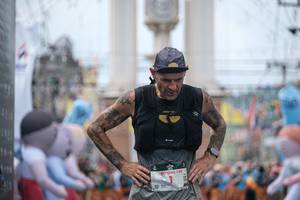 BIB: 140
                            <button type="button" onclick="openModal(24893078)" class="btn btn-primary btn-sm float-right btn-popup" data-toggle="modal" data-target=".modal-high-quality">
                        <i class="fas fa-shopping-cart"></i> Add to Cart
                    </button>
                                            <button type="button" onclick="isThisMe(24893078, true)" class="btn btn-success btn-sm float-right btn-popup btn-isme hidden" data-toggle="tooltip" data-placement="bottom" title="นี่คือรูปของคุณใช่ไหม คลิกที่นี่เพื่อเอาเข้าอัลบั้ม">
                        <i class="fas fa-plus"></i> Add to album
                    </button>
                    <button type="button" onclick="isThisMe(24893078, false)" class="btn btn-warning btn-sm float-right btn-popup btn-isnotme hidden">
                        <i class="fas fa-ban"></i> Remove from album
                    </button>