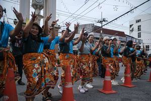 BIB: 
                            <button type="button" onclick="openModal(24893097)" class="btn btn-primary btn-sm float-right btn-popup" data-toggle="modal" data-target=".modal-high-quality">
                        <i class="fas fa-shopping-cart"></i> Add to Cart
                    </button>
                                            <button type="button" onclick="isThisMe(24893097, true)" class="btn btn-success btn-sm float-right btn-popup btn-isme hidden" data-toggle="tooltip" data-placement="bottom" title="นี่คือรูปของคุณใช่ไหม คลิกที่นี่เพื่อเอาเข้าอัลบั้ม">
                        <i class="fas fa-plus"></i> Add to album
                    </button>
                    <button type="button" onclick="isThisMe(24893097, false)" class="btn btn-warning btn-sm float-right btn-popup btn-isnotme hidden">
                        <i class="fas fa-ban"></i> Remove from album
                    </button>