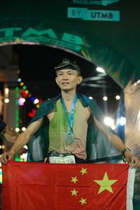 BIB: 4169, 1003
                            <button type="button" onclick="openModal(24892928)" class="btn btn-primary btn-sm float-right btn-popup" data-toggle="modal" data-target=".modal-high-quality">
                        <i class="fas fa-shopping-cart"></i> Add to Cart
                    </button>
                                            <button type="button" onclick="isThisMe(24892928, true)" class="btn btn-success btn-sm float-right btn-popup btn-isme hidden" data-toggle="tooltip" data-placement="bottom" title="นี่คือรูปของคุณใช่ไหม คลิกที่นี่เพื่อเอาเข้าอัลบั้ม">
                        <i class="fas fa-plus"></i> Add to album
                    </button>
                    <button type="button" onclick="isThisMe(24892928, false)" class="btn btn-warning btn-sm float-right btn-popup btn-isnotme hidden">
                        <i class="fas fa-ban"></i> Remove from album
                    </button>