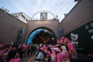 BIB: 1615, 2024
                            <button type="button" onclick="openModal(24893030)" class="btn btn-primary btn-sm float-right btn-popup" data-toggle="modal" data-target=".modal-high-quality">
                        <i class="fas fa-shopping-cart"></i> Add to Cart
                    </button>
                                            <button type="button" onclick="isThisMe(24893030, true)" class="btn btn-success btn-sm float-right btn-popup btn-isme hidden" data-toggle="tooltip" data-placement="bottom" title="นี่คือรูปของคุณใช่ไหม คลิกที่นี่เพื่อเอาเข้าอัลบั้ม">
                        <i class="fas fa-plus"></i> Add to album
                    </button>
                    <button type="button" onclick="isThisMe(24893030, false)" class="btn btn-warning btn-sm float-right btn-popup btn-isnotme hidden">
                        <i class="fas fa-ban"></i> Remove from album
                    </button>