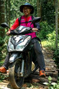 BIB: 
                            <button type="button" onclick="openModal(24766476)" class="btn btn-primary btn-sm float-right btn-popup" data-toggle="modal" data-target=".modal-high-quality">
                        <i class="fas fa-shopping-cart"></i> Add to Cart
                    </button>
                                            <button type="button" onclick="isThisMe(24766476, true)" class="btn btn-success btn-sm float-right btn-popup btn-isme hidden" data-toggle="tooltip" data-placement="bottom" title="นี่คือรูปของคุณใช่ไหม คลิกที่นี่เพื่อเอาเข้าอัลบั้ม">
                        <i class="fas fa-plus"></i> Add to album
                    </button>
                    <button type="button" onclick="isThisMe(24766476, false)" class="btn btn-warning btn-sm float-right btn-popup btn-isnotme hidden">
                        <i class="fas fa-ban"></i> Remove from album
                    </button>