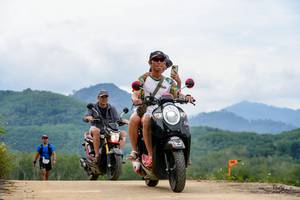 BIB: 
                            <button type="button" onclick="openModal(24739075)" class="btn btn-primary btn-sm float-right btn-popup" data-toggle="modal" data-target=".modal-high-quality">
                        <i class="fas fa-shopping-cart"></i> Add to Cart
                    </button>
                                            <button type="button" onclick="isThisMe(24739075, true)" class="btn btn-success btn-sm float-right btn-popup btn-isme hidden" data-toggle="tooltip" data-placement="bottom" title="นี่คือรูปของคุณใช่ไหม คลิกที่นี่เพื่อเอาเข้าอัลบั้ม">
                        <i class="fas fa-plus"></i> Add to album
                    </button>
                    <button type="button" onclick="isThisMe(24739075, false)" class="btn btn-warning btn-sm float-right btn-popup btn-isnotme hidden">
                        <i class="fas fa-ban"></i> Remove from album
                    </button>