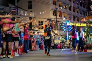 BIB: 420
                            <button type="button" onclick="openModal(24753487)" class="btn btn-primary btn-sm float-right btn-popup" data-toggle="modal" data-target=".modal-high-quality">
                        <i class="fas fa-shopping-cart"></i> Add to Cart
                    </button>
                                            <button type="button" onclick="isThisMe(24753487, true)" class="btn btn-success btn-sm float-right btn-popup btn-isme hidden" data-toggle="tooltip" data-placement="bottom" title="นี่คือรูปของคุณใช่ไหม คลิกที่นี่เพื่อเอาเข้าอัลบั้ม">
                        <i class="fas fa-plus"></i> Add to album
                    </button>
                    <button type="button" onclick="isThisMe(24753487, false)" class="btn btn-warning btn-sm float-right btn-popup btn-isnotme hidden">
                        <i class="fas fa-ban"></i> Remove from album
                    </button>